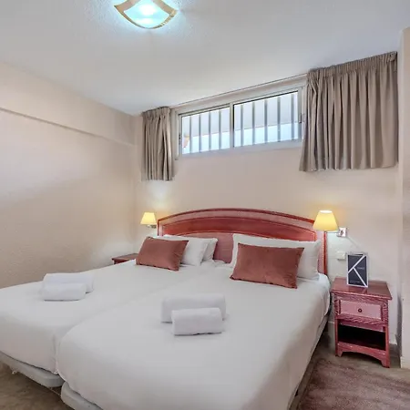 Obsidian Santa Maria Costa Adeje (Tenerife)