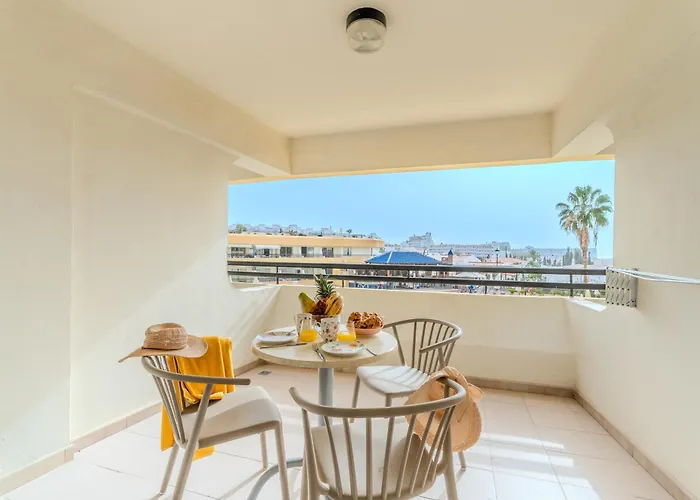 Апартаменты Obsidian Santa Maria