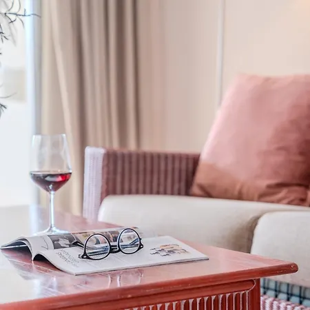 Obsidian Santa Maria Apartmán *